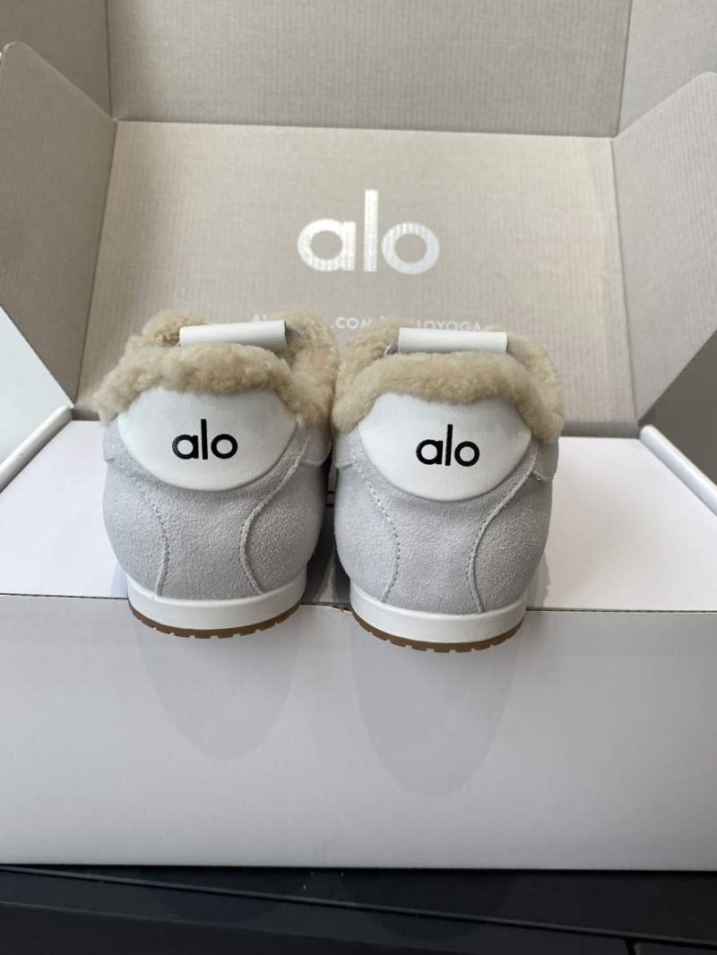 Alo Sneakers
